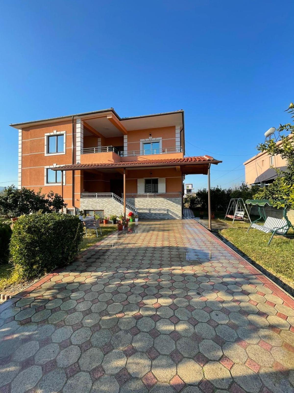 Harmony Villa Berat Exterior photo